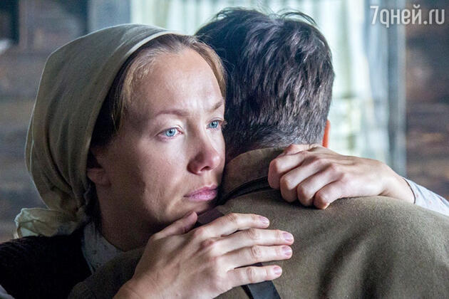 Кадр из фильма «А зори здесь тихие» Кадр из фильма «А зори здесь тихие»