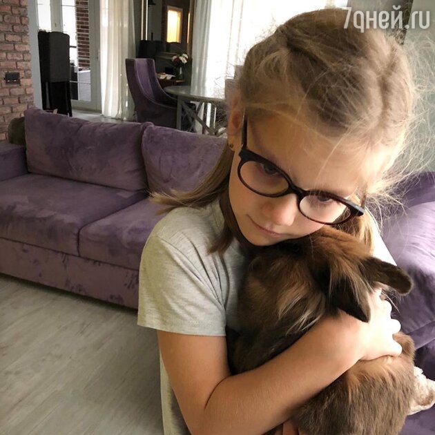 Лиза с любимым питомцем Лиза с любимым питомцем
