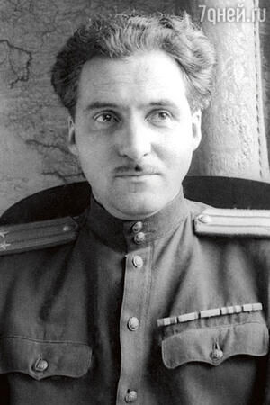 Константин Симонов Константин Симонов