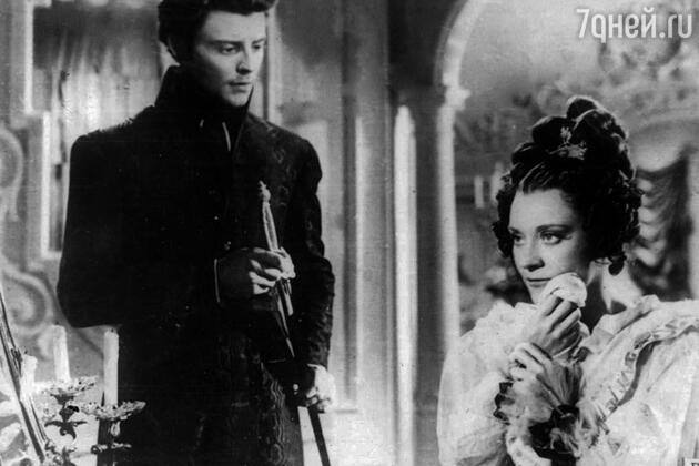 Жерар Филип и Мария Казарес в фильме «Пармская обитель». 1948 г.
