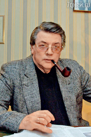 В коллекции Александра Ширвиндта более 200 трубок В коллекции Александра Ширвиндта более 200 трубок