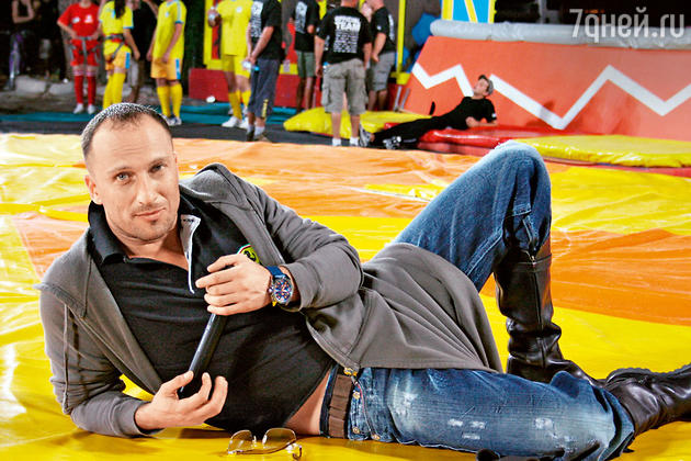 Дмитрий Нагиев на шоу «Большие гонки». 2007 год Дмитрий Нагиев на шоу «Большие гонки». 2007 год