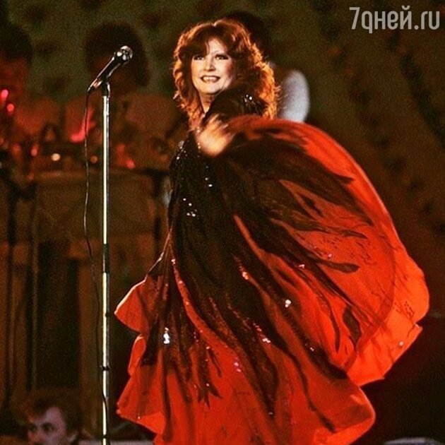 Алла Пугачева Алла Пугачева