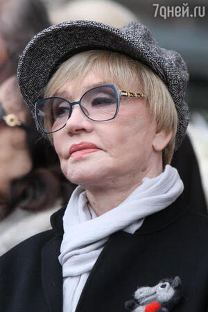 Вера Алентова Вера Алентова
