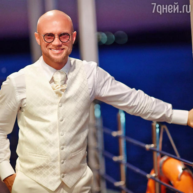 Дмитрий Хрусталев Дмитрий Хрусталев