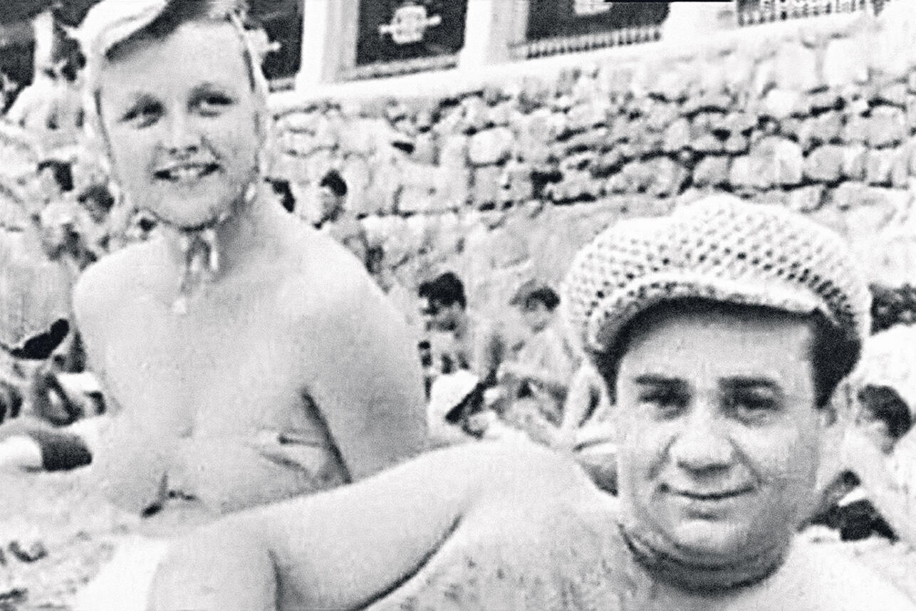 Евгений Леонов с женой