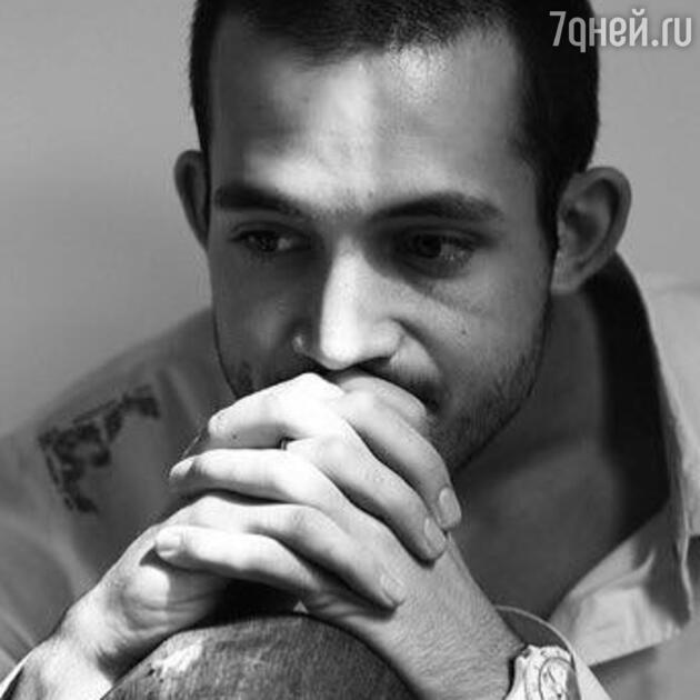 Могила Певцова рядом с сыном Могила Певцова рядом с сыном