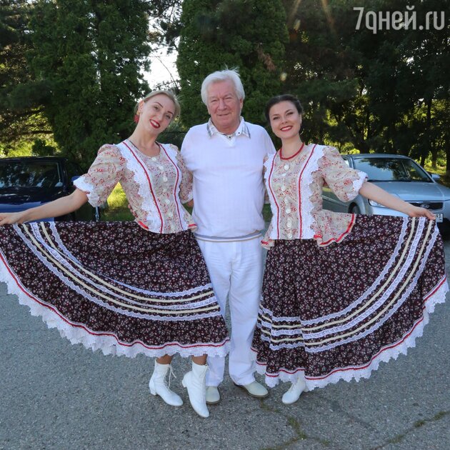 Аристарх Ливанов Аристарх Ливанов