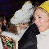 Сало, сани и «Бурановские бабушки»: как Бондарчук и Собчак встретили Новый год в деревне Сало, сани и «Бурановские бабушки»: как Бондарчук и Собчак встретили Новый год в деревне