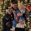 Лера с ушками, Маша — Снегурочка: дочь Кудрявцевой повеселилась на первой в жизни елке Лера с ушками, Маша — Снегурочка: дочь Кудрявцевой повеселилась на первой в жизни елке
