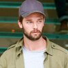Патрик Шварценеггер перестал спать после расставания с Майли Сайрус Патрик Шварценеггер перестал спать после расставания с Майли Сайрус