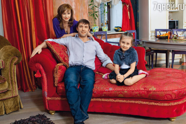 «Никакая ситуация мне не страшна — если что, запросто могу сказать: «Так, стоп! Вот сейчас приедет Володя, и вам всем будет капец, он всех просто разорвет!» «Никакая ситуация мне не страшна — если что, запросто могу сказать: «Так, стоп! Вот сейчас приедет Володя, и вам всем будет капец, он всех просто разорвет!»