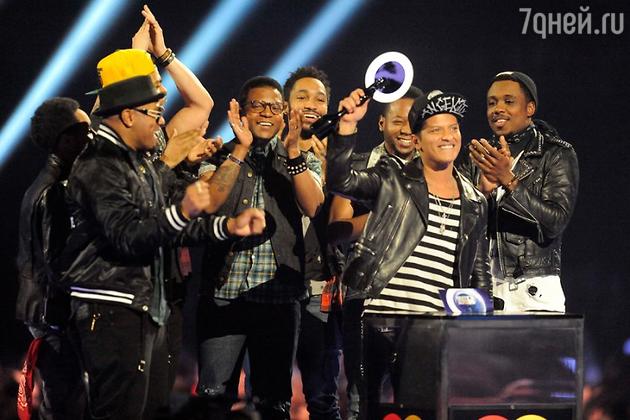 Бруно Марс BRIT Awards 2014 Бруно Марс BRIT Awards 2014
