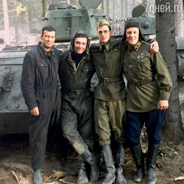 Василий Степанов с Андреем Чернышовым, Романом Сеньковым и Сергеем Горобченко Василий Степанов с Андреем Чернышовым, Романом Сеньковым и Сергеем Горобченко