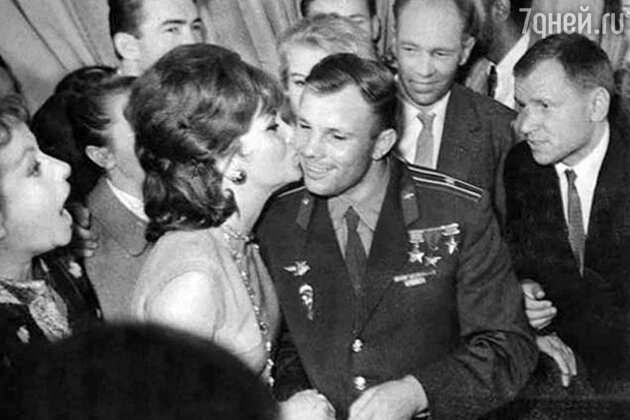 «Фотографы ТАСС: хроника оттепели. 1955-1963 гг.» «Фотографы ТАСС: хроника оттепели. 1955-1963 гг.»