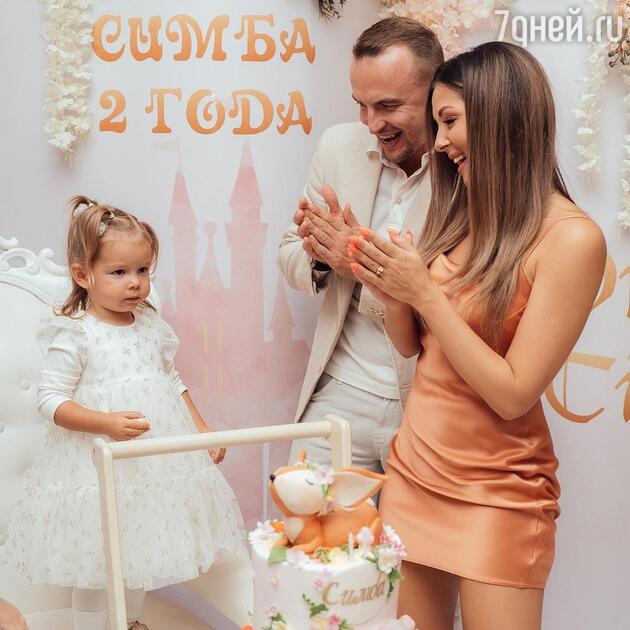 Нюша и Игорь Сивов Нюша и Игорь Сивов