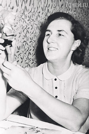Мама Валентина Семеновна. 1957 г. Мама Валентина Семеновна. 1957 г.