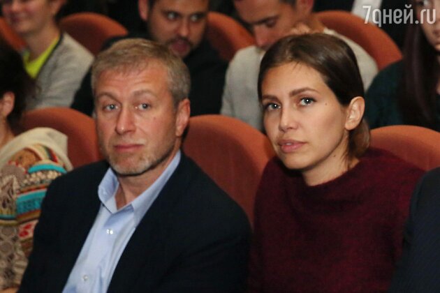 Роман Абрамович и Даша Жукова после развода Роман Абрамович и Даша Жукова после развода