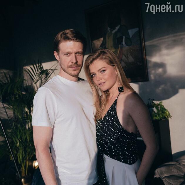 Мария Ивакова и Никита Ефремов Мария Ивакова и Никита Ефремов