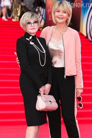 Вера Алентова и Юлия Меньшова Вера Алентова и Юлия Меньшова