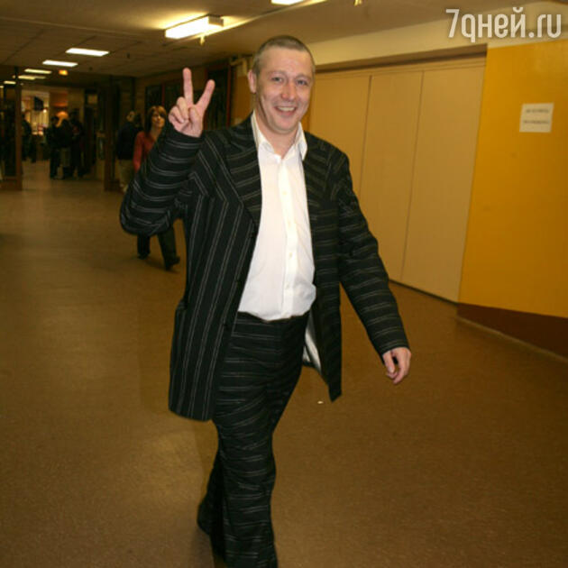 Михаил Ефремов Михаил Ефремов