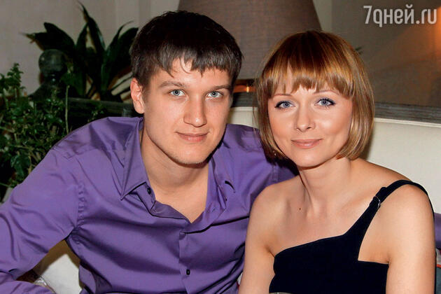 Сколько Толя Руденко был рядом, столько, наверное, меня и обманывал… Сколько Толя Руденко был рядом, столько, наверное, меня и обманывал…
