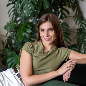 Алиса Басеева     Алиса Басеева