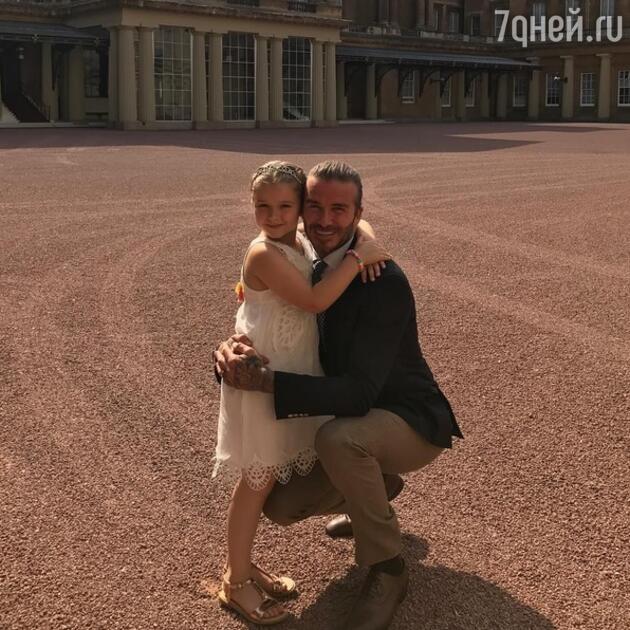 Дэвид бекхем с дочкой Харпер Дэвид бекхем с дочкой Харпер
