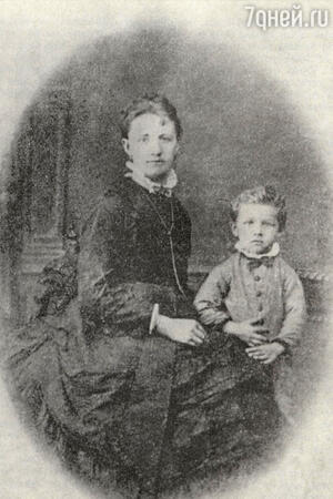 Франц рано научился жить без опеки матери, но скучал по ней всегда, 1875 г. Франц рано научился жить без опеки матери, но скучал по ней всегда, 1875 г.