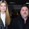 Бывшая жена Александра Цекало замечена возле ЗАГСа в компании мужчины Бывшая жена Александра Цекало замечена возле ЗАГСа в компании мужчины