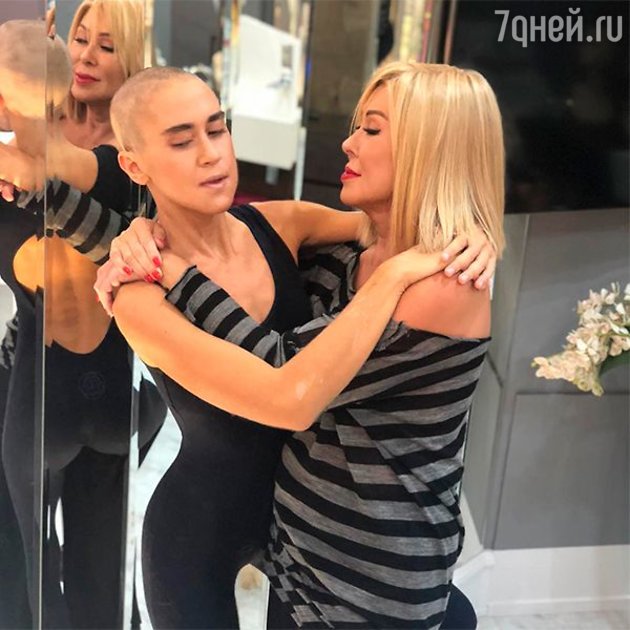 Любовь Успенская с дочерью Татьяной Любовь Успенская с дочерью Татьяной