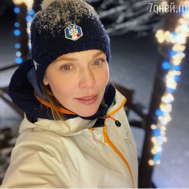 Альбина Джанабаева Альбина Джанабаева