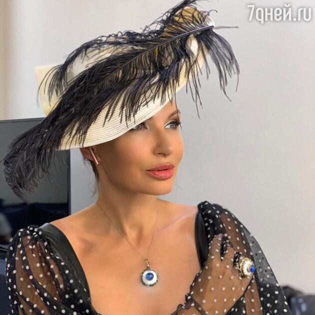 Эвелина Бледанс Эвелина Бледанс