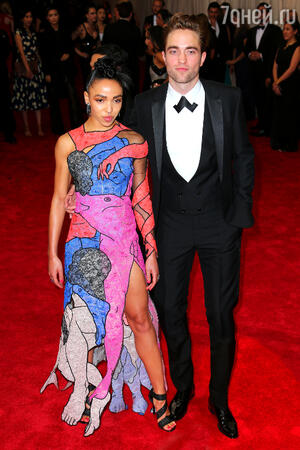Роберт Паттинсон и FKA twigs Роберт Паттинсон и FKA twigs