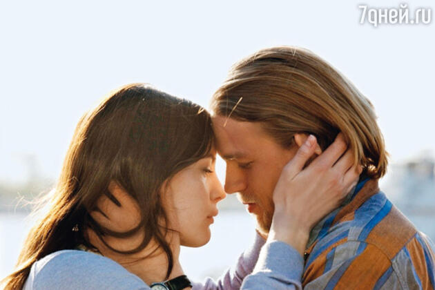 С Чарли Ханнэмом в фильме «Цена страсти» С Чарли Ханнэмом в фильме «Цена страсти»