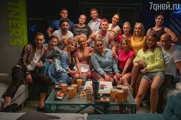 Третий сезон «Фитнеса» на канале «Супер» обещает быть ну очень зрелищным. Третий сезон «Фитнеса» на канале «Супер» обещает быть ну очень зрелищным.