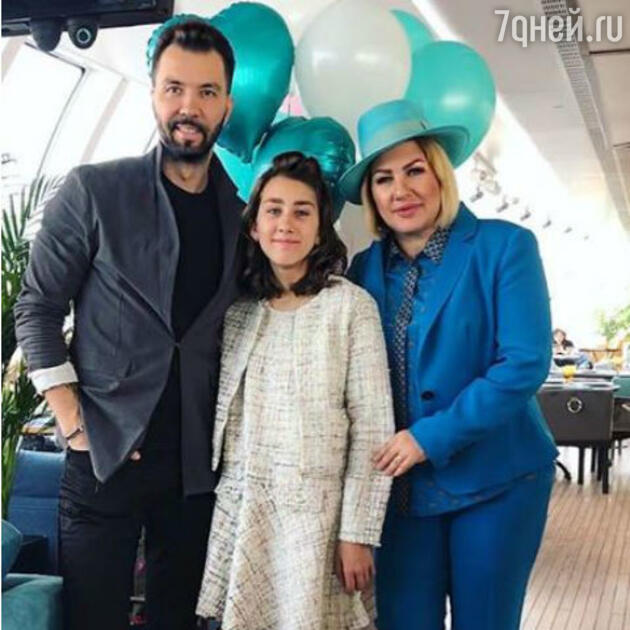 Ева Польна и Денис Клявер с дочкой Эвелин Ева Польна и Денис Клявер с дочкой Эвелин