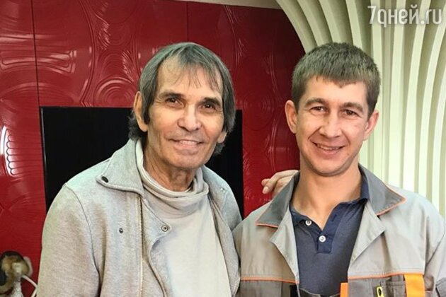 Алибасов сегодня со специалистом по климат-контролю Алибасов сегодня со специалистом по климат-контролю