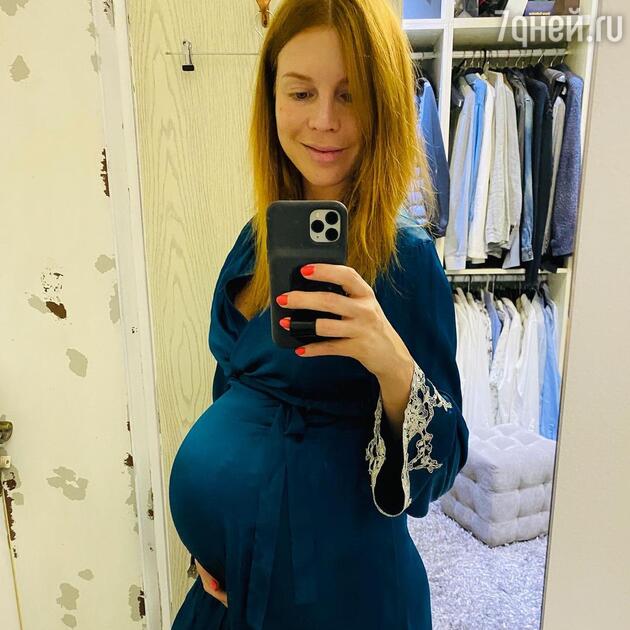 Наталья Подольская сделала селфи накануне родов Наталья Подольская сделала селфи накануне родов