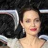 Брэд Питт и Анджелина Джоли поделили детей на Рождество Брэд Питт и Анджелина Джоли поделили детей на Рождество