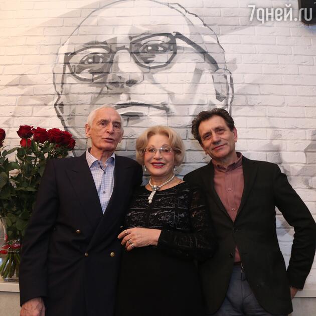 Василий Лановой, Людмила Максакова и Евгений Князев Василий Лановой, Людмила Максакова и Евгений Князев