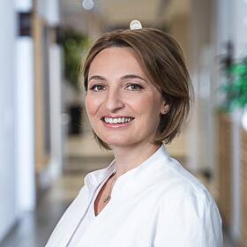 Елена Младова Елена Младова