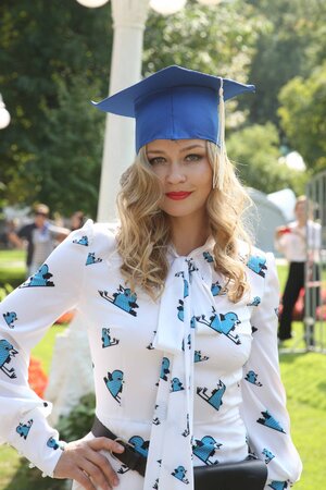 Юлия Пересильд Юлия Пересильд
