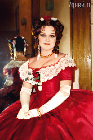 Маргарита Маруна — солистка Большого театра. 1996 г. Маргарита Маруна — солистка Большого театра. 1996 г.