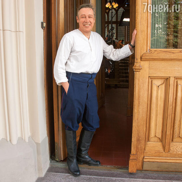 Михаил Ефремов Михаил Ефремов