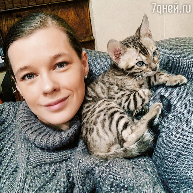 Катерина Шпица с домашним питомцем Алешкой Катерина Шпица с домашним питомцем Алешкой