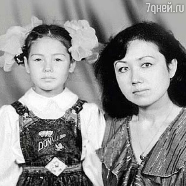 Ляйсан Утяшева с мамой Ляйсан Утяшева с мамой