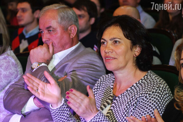 Родители Сати Казановой Родители Сати Казановой