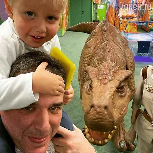 Фото с дня рождения сына Максима Виторгана Фото с дня рождения сына Максима Виторгана