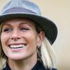 39-летняя внучка королевы Елизаветы впервые показала своего крохотного сына 39-летняя внучка королевы Елизаветы впервые показала своего крохотного сына